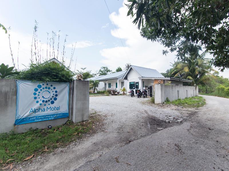 Alpha Motel Pantai Cenang  Esterno foto